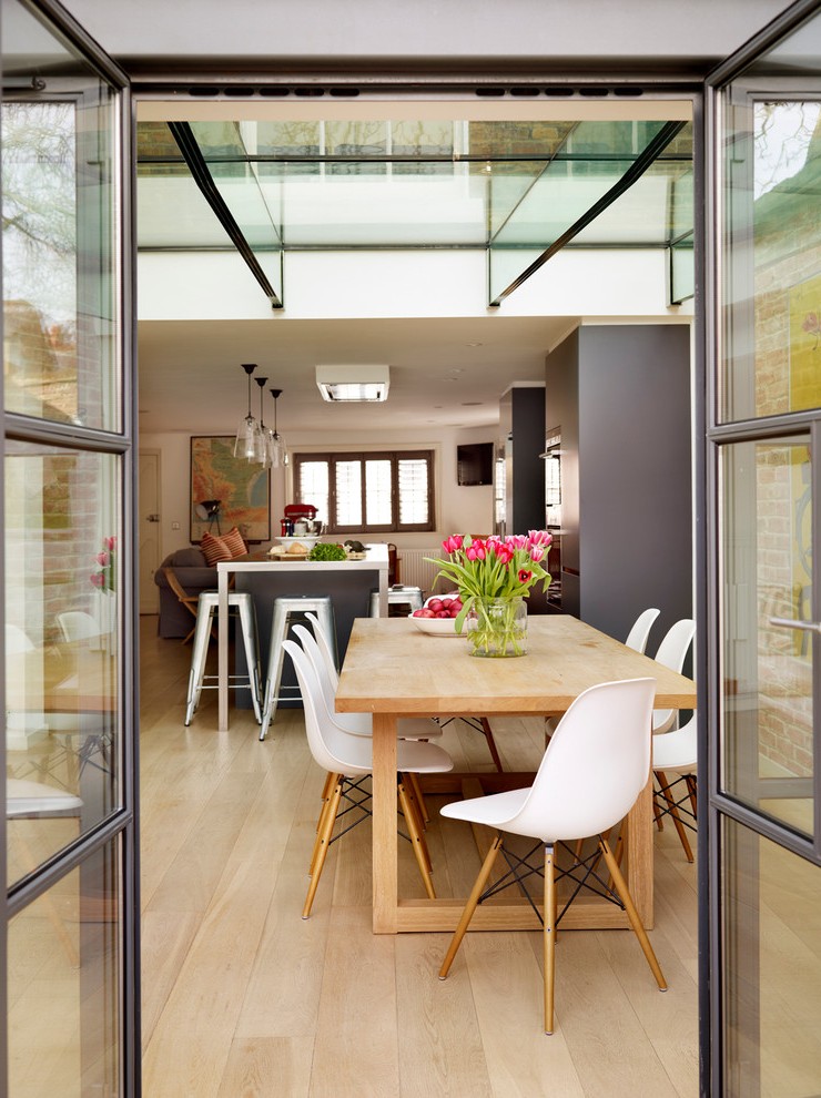 培训家具|布面培训椅|办公家具|设计师家具|伊姆斯®塑料餐椅